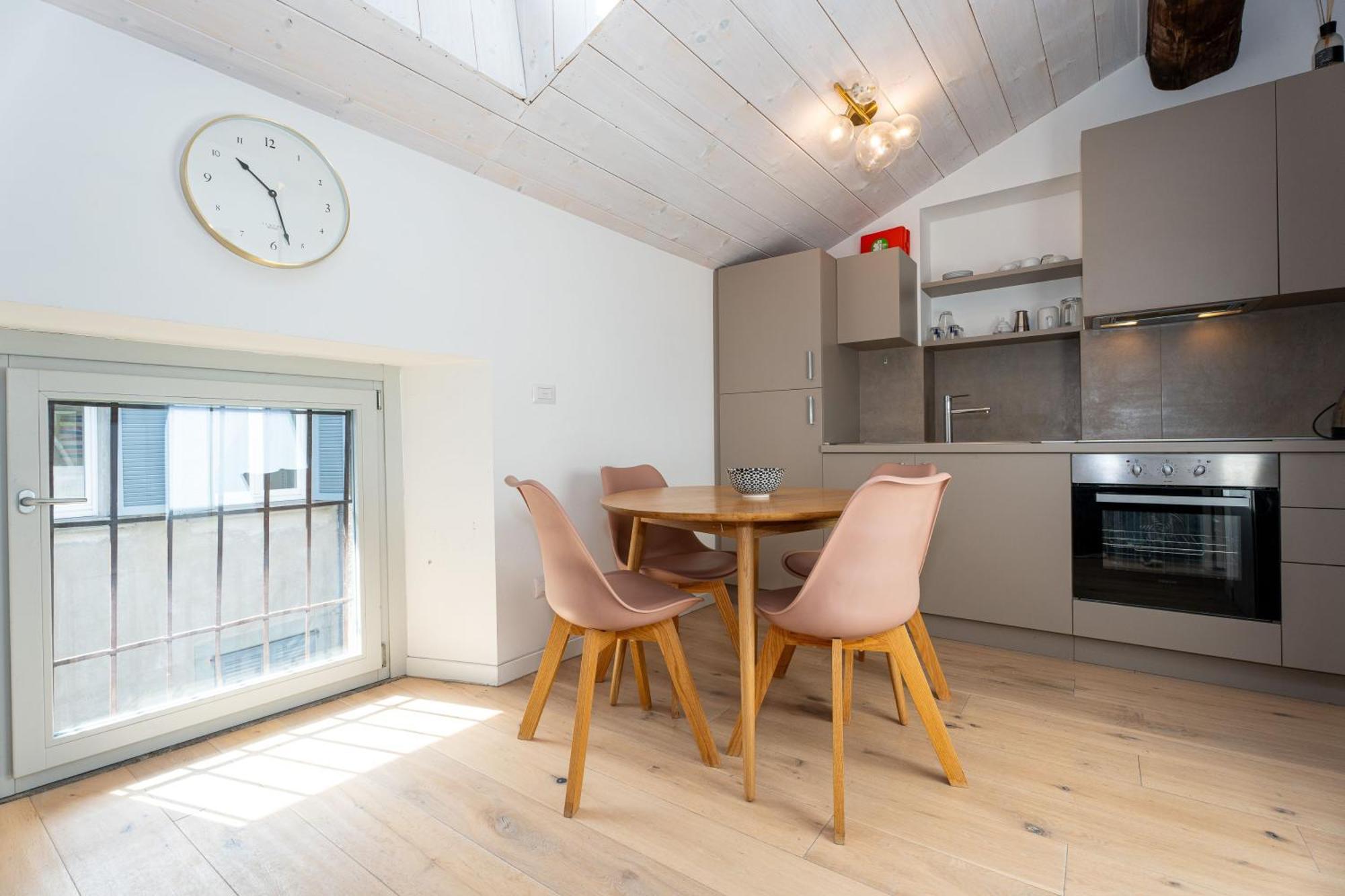 Apartments Vistallihouse Μπέργκαμο Εξωτερικό φωτογραφία